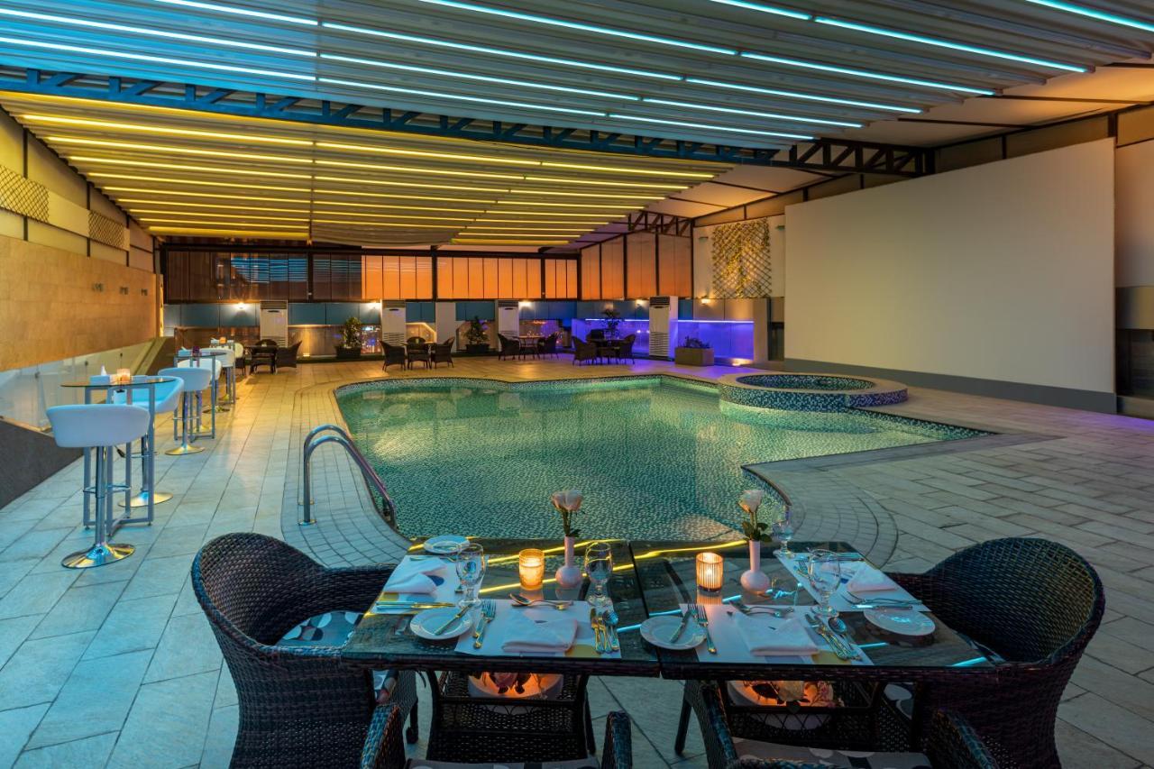 Novotel Jeddah Tahlia Exteriér fotografie